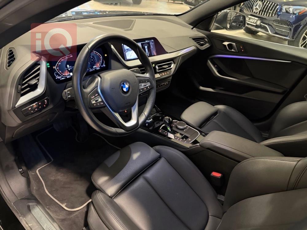 بي ام دبليو الفئة 2